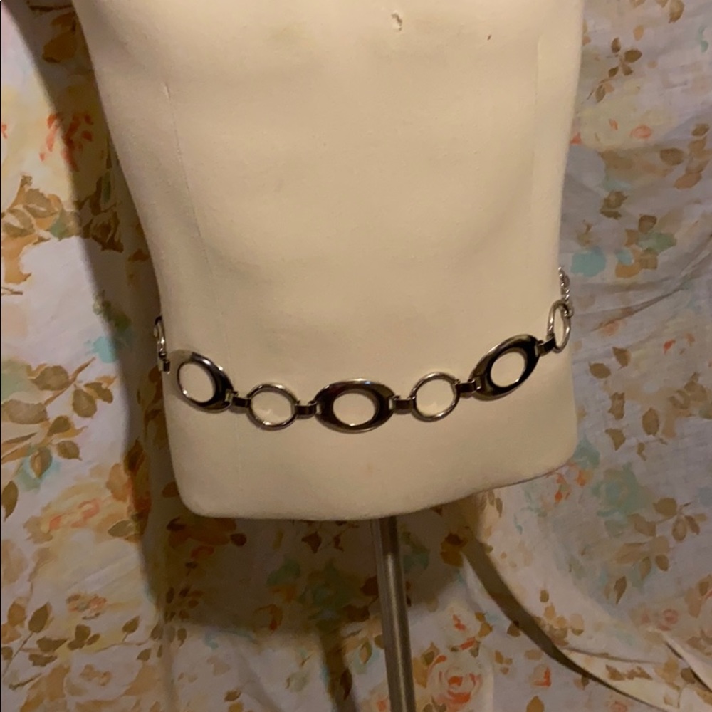 Funky adjustable metal belt